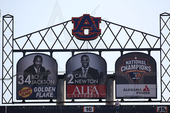 ASU @ Auburn 9-7-13 (© Justin Manning) JWM0080