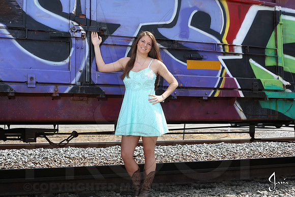 Collin & Makayla Senior pics 4-14-13 (© Justin Manning) JWM0219