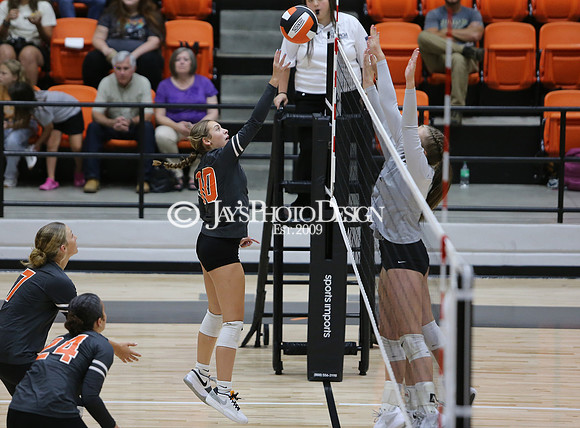 Bauxite @ Malvern 9th grade 8-27-24_JWM_0030