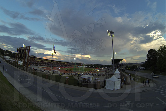 NCAA West Track and Field Preliminaries 5-30-2014 (© Justin Manning) JWM_0651