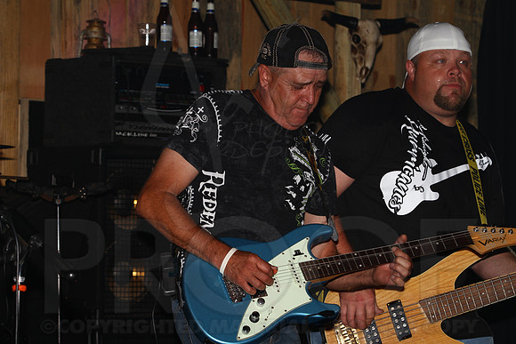 Midnight Hurricanes (Boogies) 8-2-2014 (©Justin Manning) JWM_114
