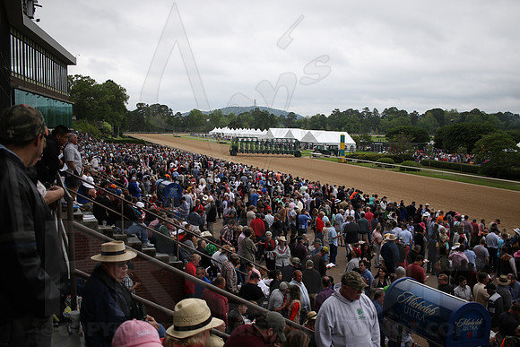 0123JWM_160416_arkansasderby_0123