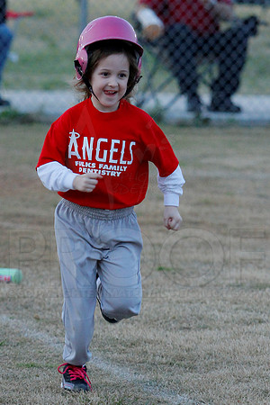 T-ball Angels vs Panthers 3-28-13 (© Justin Manning) JWM0087