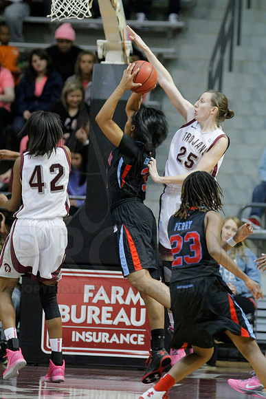 LA Tech @ UALR 1-30-13 (Justin Manning)0282