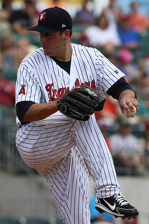 Corpus Christi Hooks @ Arkansas Travelers 6-2-13 (© Justin Manning) JWM0094