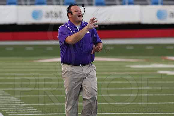 Ashdown vs West Memphis 9-2-13 (© Justin Manning) JWM0110