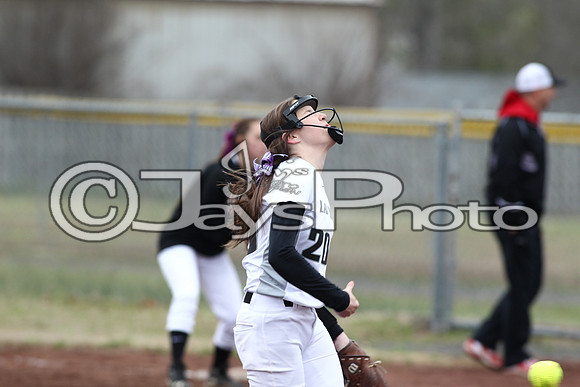 Bauxite vs. Brookland softball 3-28-2015 (©Justin Manning) JWM_0070