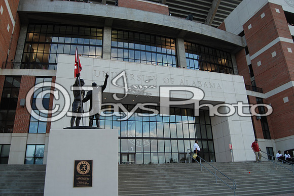 University of Louisiana-Monroe @ Alabama 9-26-2015 (©Justin Manning) JWM_0728