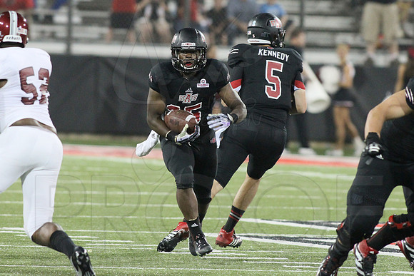 Troy @ ASU 9-12-13 (© Justin Manning) JWM0306