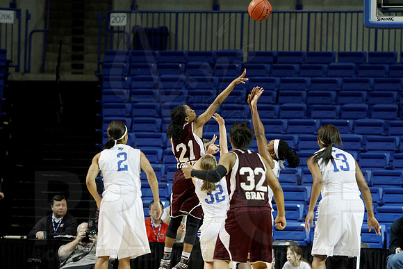 Middle Tennessee vs ULM  Women's 3-9-13 JWM0005 (©Justin Manning)