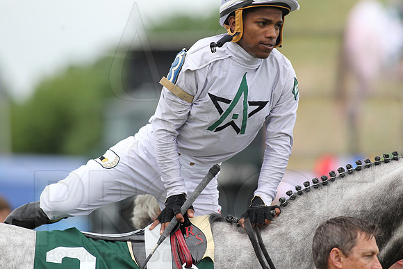 1556JWM_160416_arkansasderby_1556