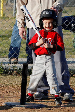 T-ball Angel's & Rangers 3-26-13 (© Justin Manning) JWM0027
