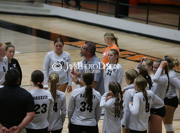 Bauxite @ Malvern 9th grade 8-27-24_JWM_0161