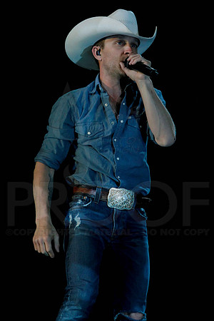 Justin Moore Concert 4-25-2014 (© Justin Manning) JWM_0399