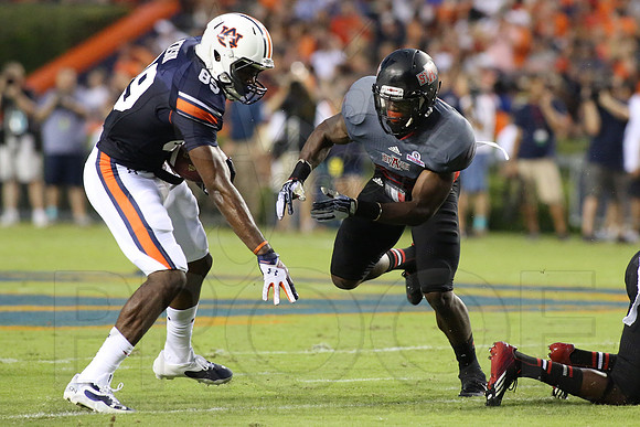 ASU @ Auburn 9-7-13 (© Justin Manning) JWM0305