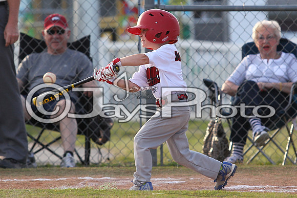 Bomb Squad vs. Cardinals 6-7 year old (Pitching Machine) 5-5-2015 (©Justin Manning) JWM_0141
