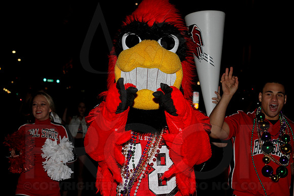 GoDaddy Bowl Mardi Gras Parade (©Justin Manning) JWM_0147