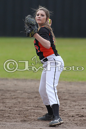 Glen Rose @ Malvern Softball 3-16-2015 (©Justin Manning) JWM_270