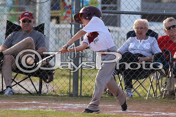 Bomb Squad vs. Cardinals 6-7 year old (Pitching Machine) 5-5-2015 (©Justin Manning) JWM_0054