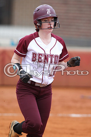 Cabot @ Benton Softball 3-10-2015 (©Justin Manning) JWM_0098