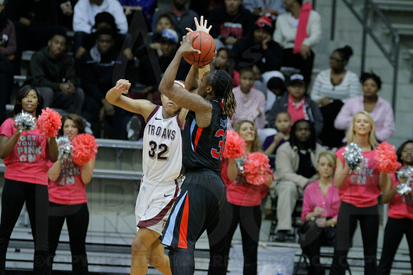LA Tech @ UALR 1-30-13 (Justin Manning)0220