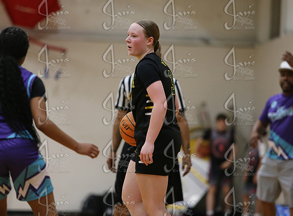 Evolution vs. EXT Typhoon (AAU High School Girls Basketball) 4-26-25_JWM_0274