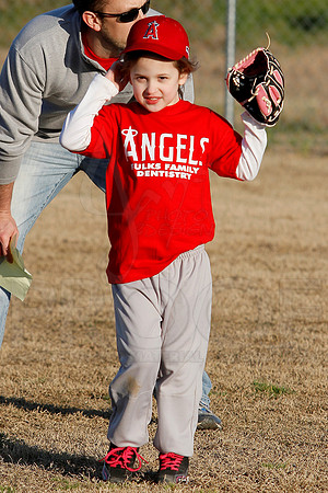 T-ball Angel's & Rangers 3-26-13 (© Justin Manning) JWM0073