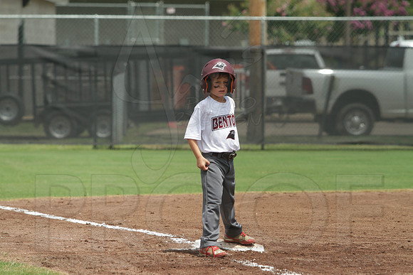Benton vs. Sylvan Hills 5-6 year old All Stars 7-11-2014 (©Justin Manning) JWM_100