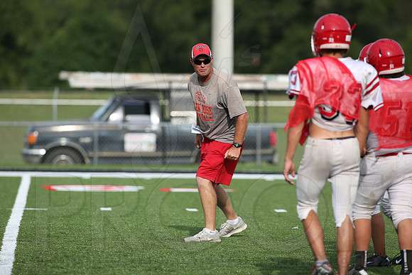 Glen Rose Football Practice 9-2-2014 (©Justin Manning) JWM_238