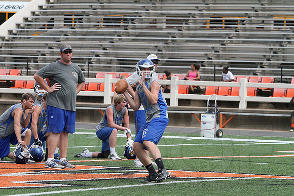1st Annual James King 7 on 7 (Malvern) (� Justin Manning) JWM0239