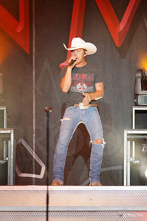 Justin Moore Concert 8-4-12(Justin Manning)040