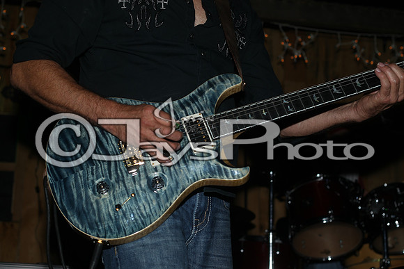 Midnight Hurricanes (Boogies)_0145