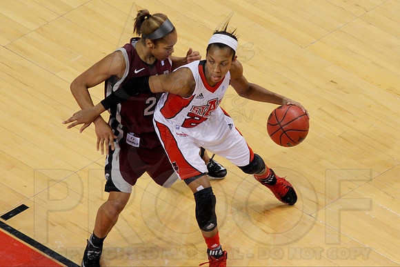 UALR @ Arkansas State Women's Basketball 1-25-14 (©Justin Manning) JWM_0118