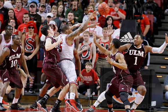 ULM @ ASU 1-19-13 (Justin Manning)0181