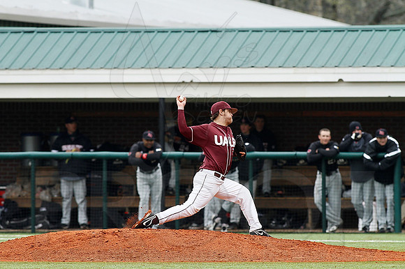 ASU @ UALR baseball 3-17-13 (© Justin Manning) JWM0321