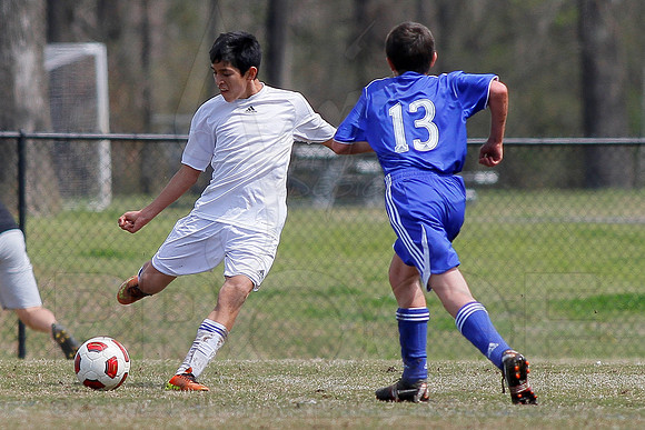 Burns Park Soccer 4-6-13(© Justin Manning) JWM0234