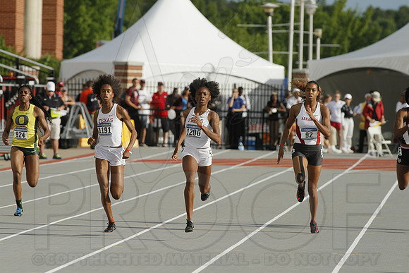 NCAA West Track and Field Preliminaries 5-30-2014 (© Justin Manning) JWM_0075