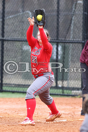 Cabot @ Benton Softball 3-10-2015 (©Justin Manning) JWM_0164