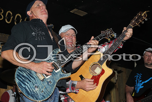 Midnight Hurricanes (Boogies)_0086