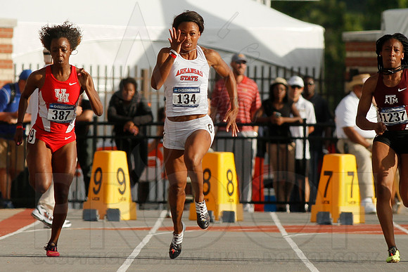 NCAA West Track and Field Preliminaries 5-30-2014 (© Justin Manning) JWM_0284