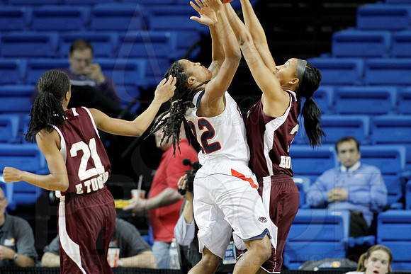 Florida Atlantic vs. UL-Monroe Women's JWM0160 (©Justin Manning)