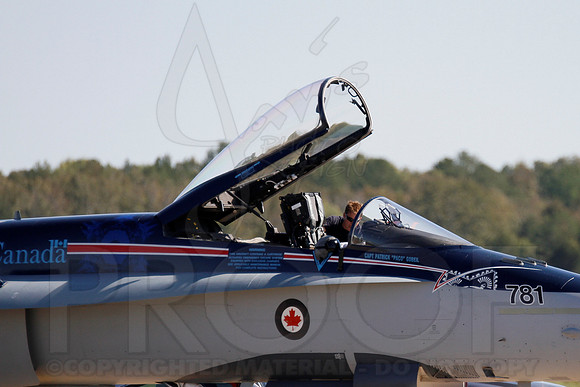 LR Air Show (Blue Angels) 9-9-12 (Justin Manning)0105