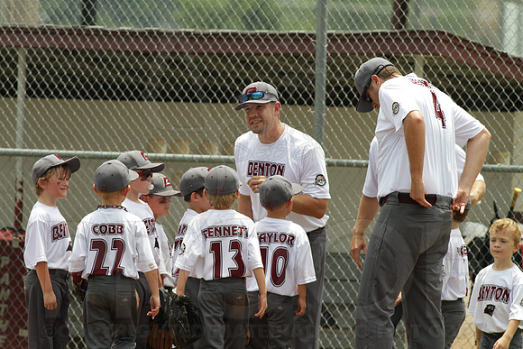 Benton vs. Sylvan Hills 5-6 year old All Stars 7-11-2014 (©Justin Manning) JWM_175