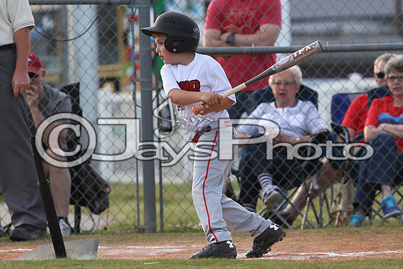 Bomb Squad vs. Cardinals 6-7 year old (Pitching Machine) 5-5-2015 (©Justin Manning) JWM_0189