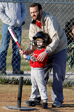 T-ball Angel's & Rangers 3-26-13 (© Justin Manning) JWM0014