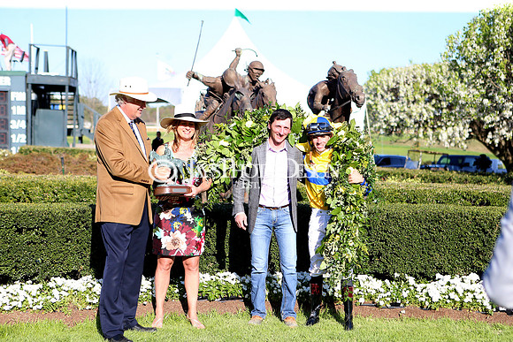 z220402_ArkansasDerbyday_Manning_JWM_1689