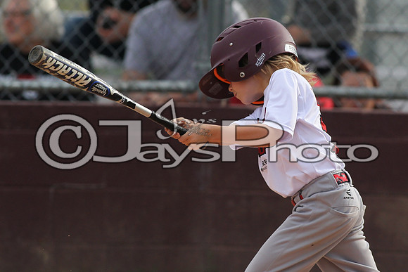 Bomb Squad vs. Panthers 6-7 year old baseball 5-12-2015 (©Justin Manning) JWM_0012