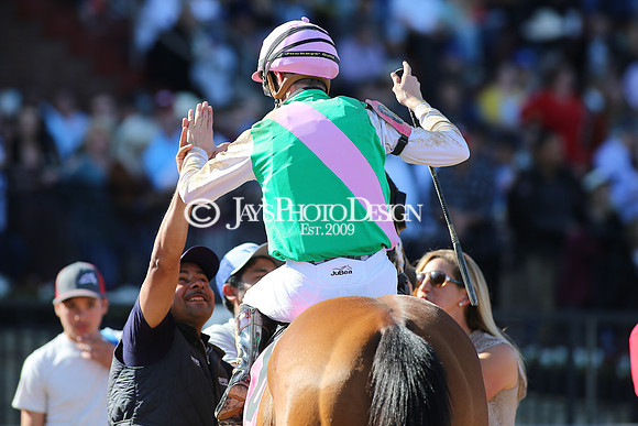z220402_ArkansasDerbyday_Manning_JWM_1269