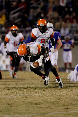 Malvern @ Arkadelphia 11-8-13 (©Justin Manning) JWM_0294
