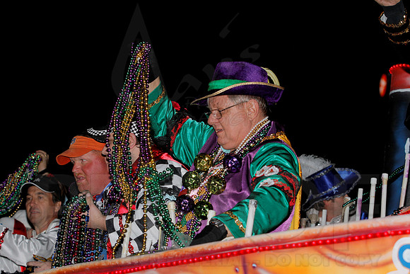 GoDaddy Bowl Mardi Gras Parade (©Justin Manning) JWM_0197